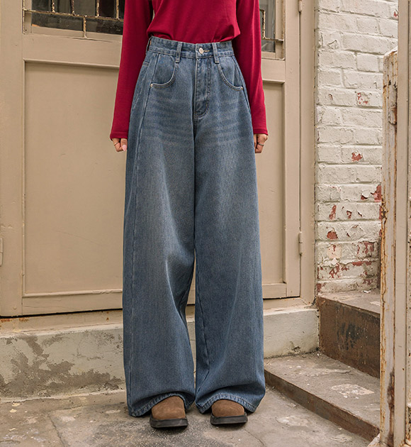 6DA32161JJ_Figure-flattering Brushed Corduroy Denim (Short/Long)