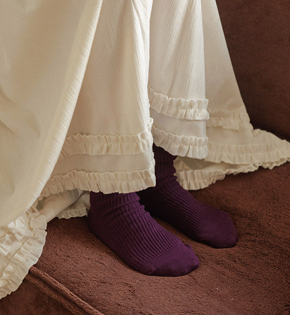 5DD00373CW_Lettering Point Knit Touch Long Socks