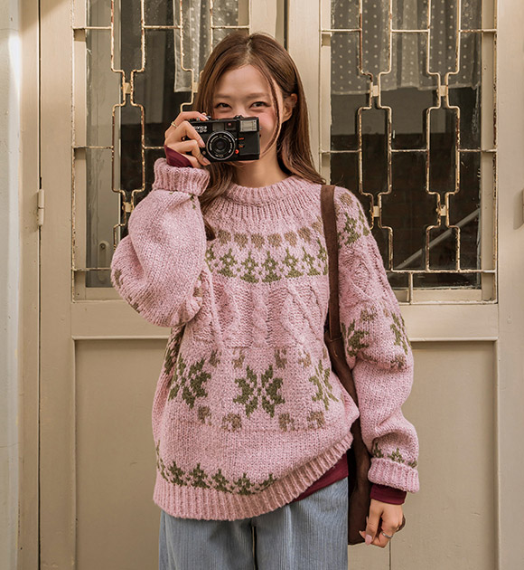 6DA32174JJ_Round Snowflake Loose Fit Round Knitwear