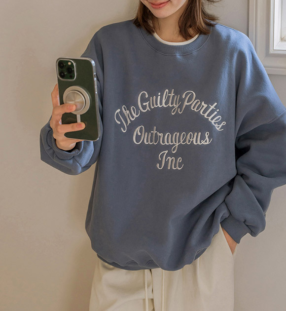 4DA32230JJ_Thick Lettered Embroidered Wool Fleece Sweatshirt