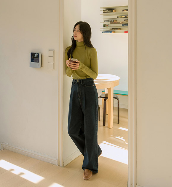 6DA32258NN_Microfiber Fleece Back Banding Wide Jeans