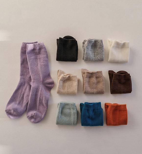 6DD00383JJ_Romi Plain Cashmere Socks