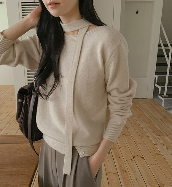 4DA32297CW_Delicate Fit Button Accent Knitwear (with Tie Set)