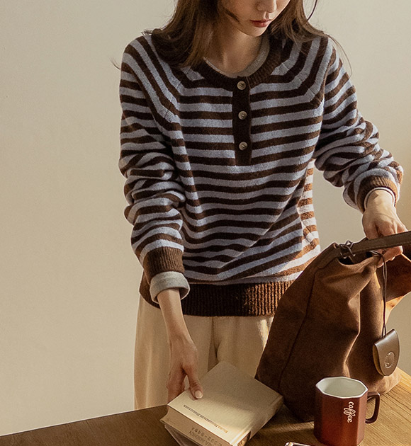 6DA32306YY_Roydy Button Striped Wool Knit