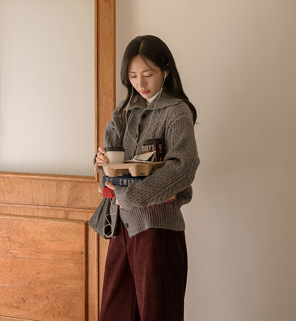 6DA32380HN_Royce Cable Knit High-Neck Cardigan