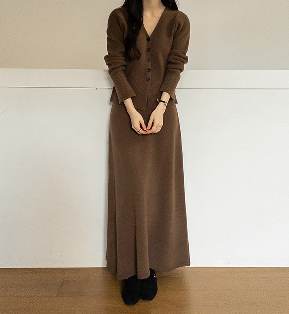 4DA32391NN_Dwin Cardigan + Knit Skirt Set
