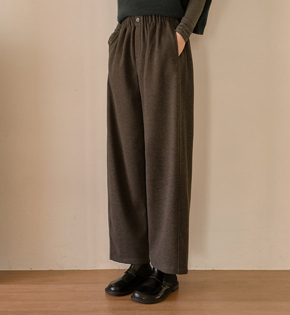 6DA32390CW_Matthew Wool Spandex Crop Slacks