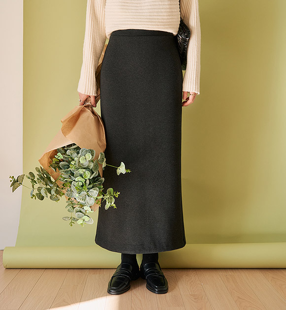 5OA0929JJ_[JUST BETTER] Plush Cozy Long Banding Skirt