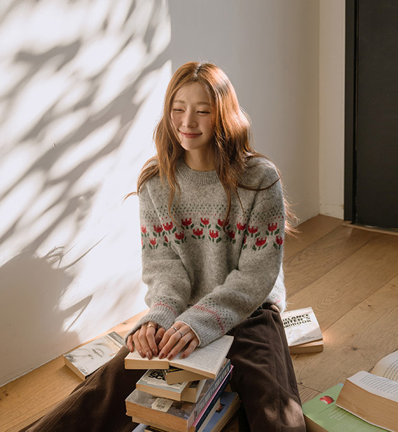 6DA32452NN_Dore Round Tulip Knitwear