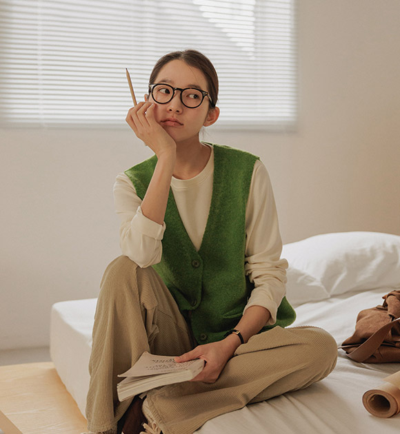 5DA32484NN_Comfortable Pocket Wool Knit Vest