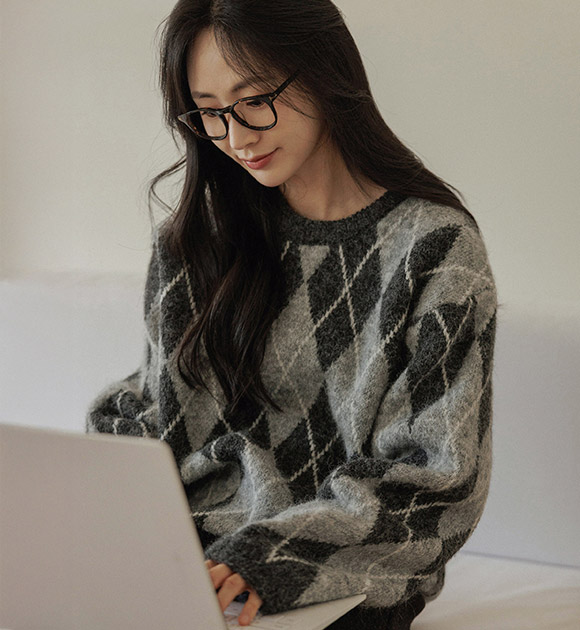 5DA32489HN_Winter Argyle Loose-fit Wide Knitwear