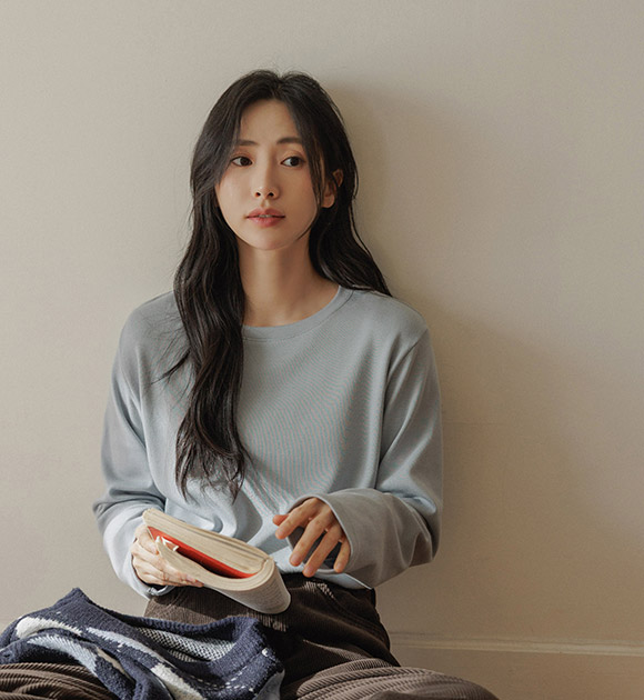 5DA32496CW_Winter Essential Stretchy Brushed Round Tee