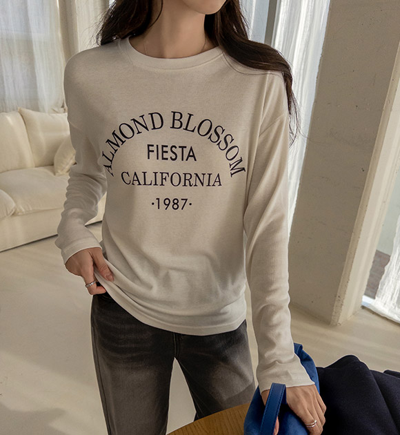 Almond Blossom Printed Spandex Tee