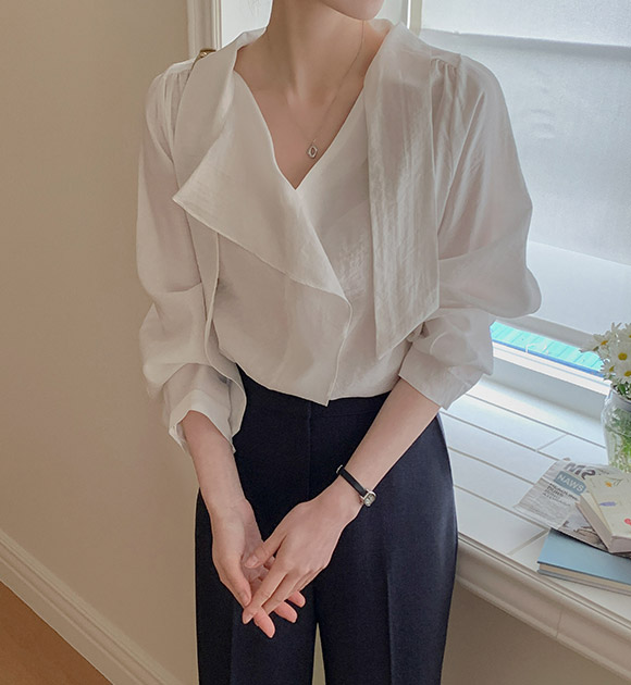 Dear Ruffle Blouse