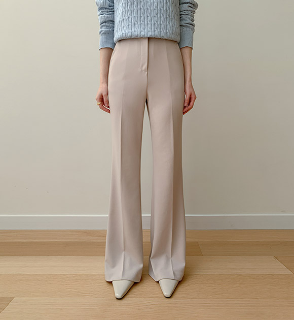 Deli Mochi Bootcut Slacks