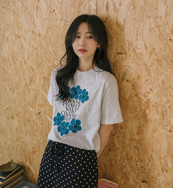 Foret Flower Relaxed-fit T-Shirt