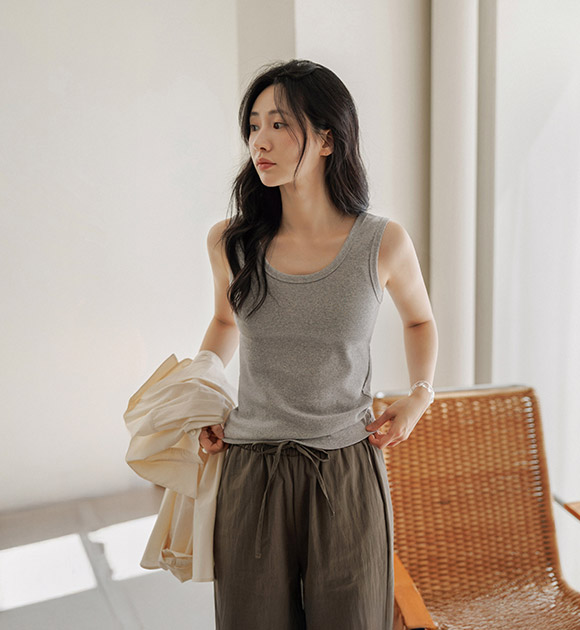 Soft Bio U-neck Tank Top