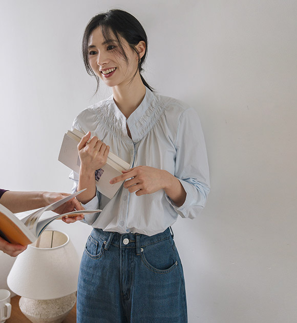 Hanna Smocked Blouse