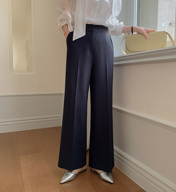 [JUST BETTER] Selena Denim-Like Bootcut Slacks (Short/Long)