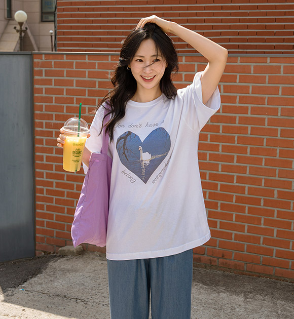 Duck Heart Graphic Short-sleeve T-Shirt