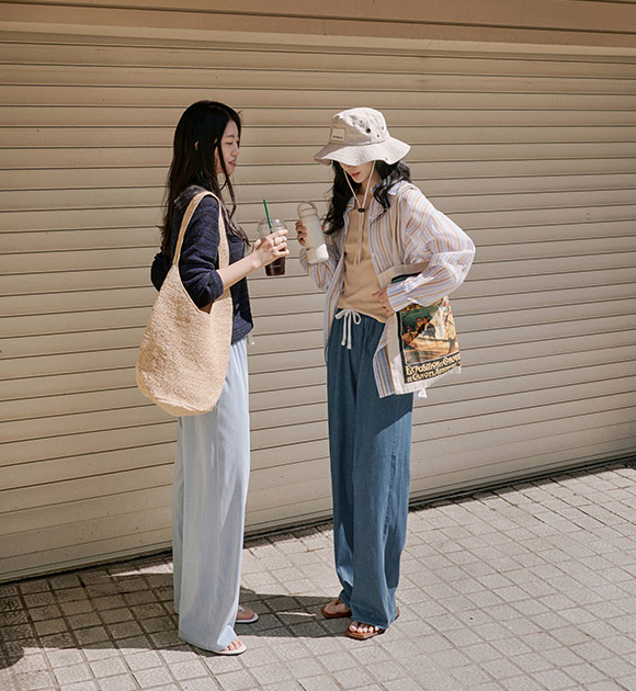 AirFit Ultra-Light Banding Wide Jeans