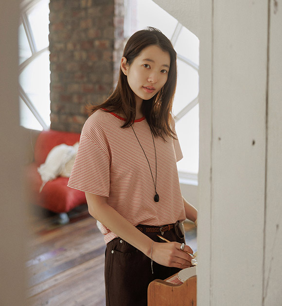 Mood-line Stretchy striped T-shirt