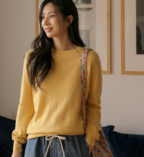 Bearing Cashmere Round Knit