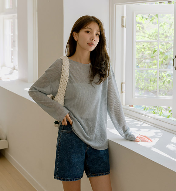 Delicate-Fit Linen Long-sleeve Tee