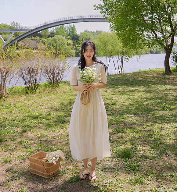 Cooling Embossed Wrinkle String Puff Dress