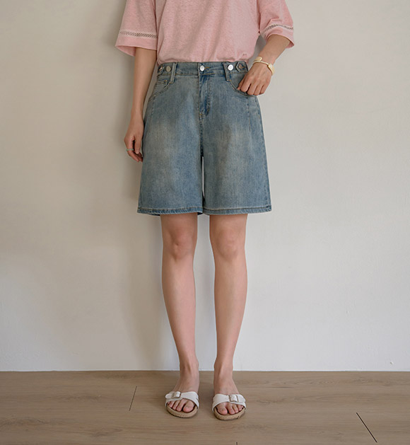 Rubia Stretch Banding Denim Shorts