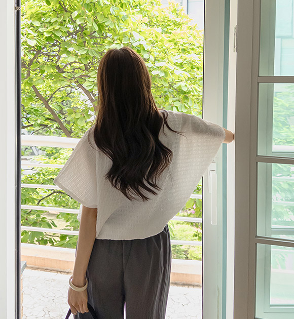 Textured Stretch Pleated Short-Sleeve T-Shirt