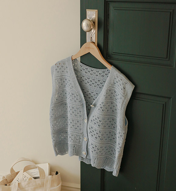 Fruit Punching Vest Cardigan