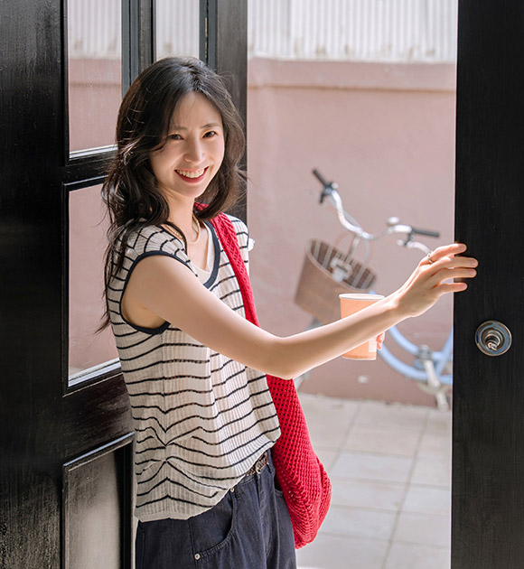 Double-Layered Striped Sleeveless Top