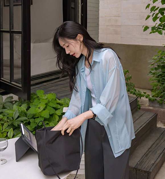 Airy Ultra-Light Nylon Shirt