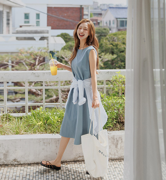 [⛱️Recommended Vacation Item] Reina Rustling Pocket Sleeveless Dress