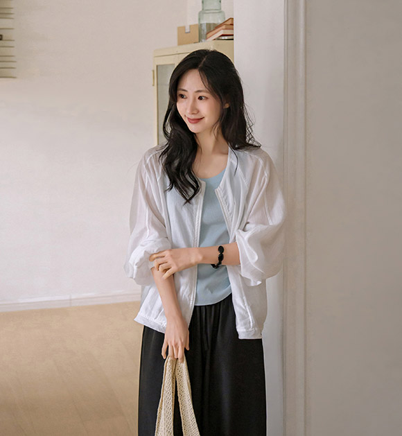 Loose-Fit Round Zipper Jumper