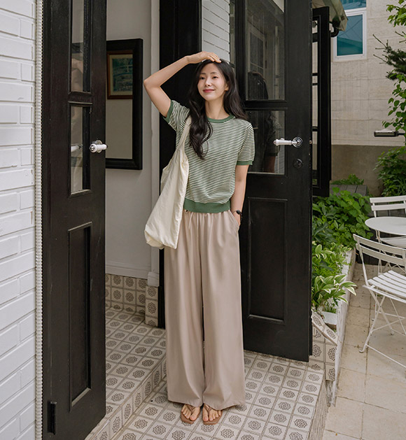 <br>Space Soft Striped Short-sleeve Knitwear