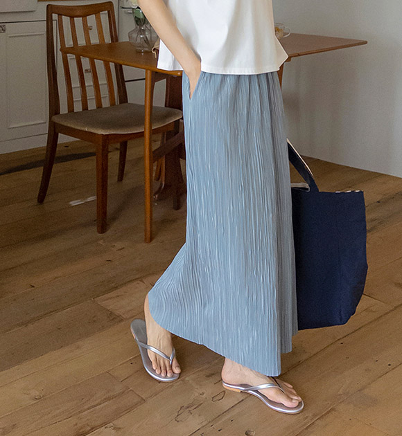 Cool Pleats Pocket Banding Skirt