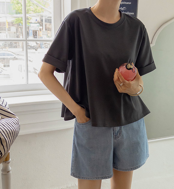 Pretty Flare Fit Turn-Up T-Shirt