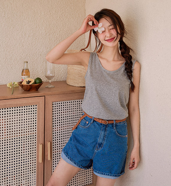 Essentia-Item Relaxed-fit Basic Tank Top
