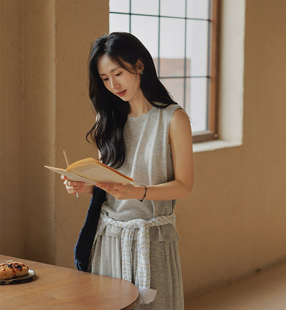 Soft Rayon Knit Sleeveless Top & Skirt Set