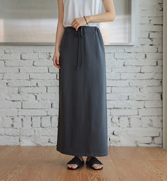 Relaxed A-Line Piqué Long Skirt