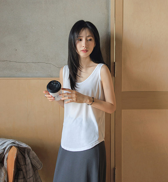 Cool Modal Basic U-neck Tank Top