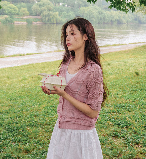 Romas Wave Pattern Short-Sleeve Cardigan