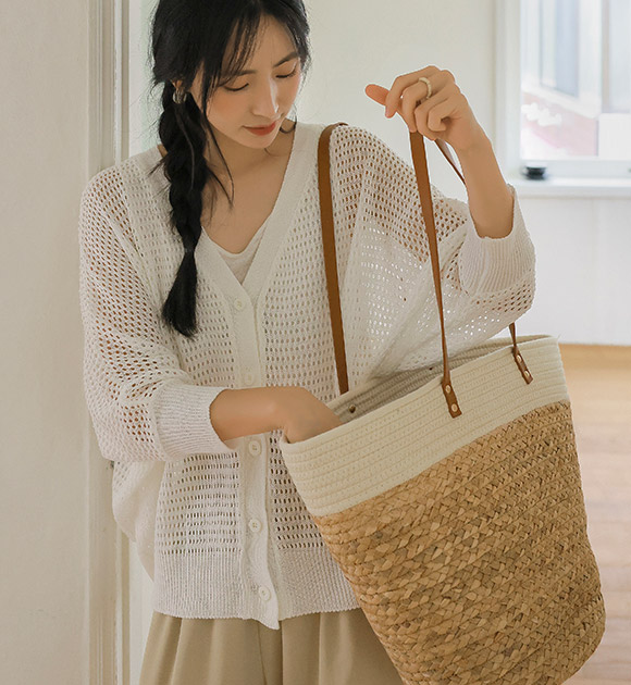 Batwing-Fit Back-Slit Mesh Cardigan