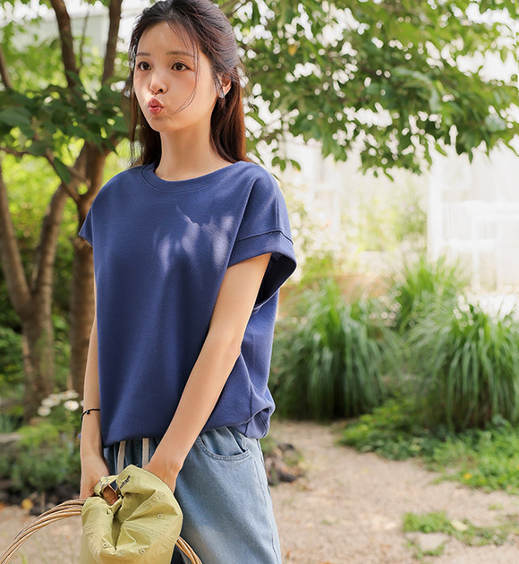 Metal Accent Drop-Shoulder Loose T-Shirt