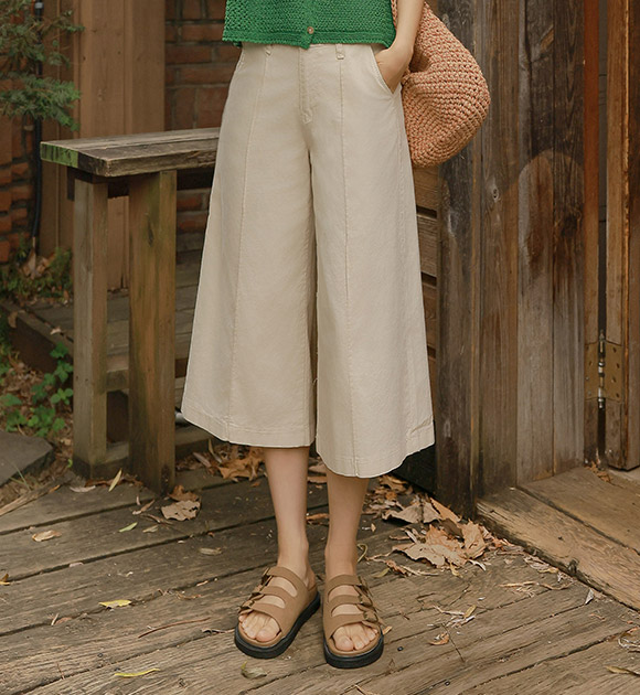 Basic Seam-Detail Culotte Pants