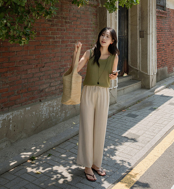 May Round Summer Knit Vest