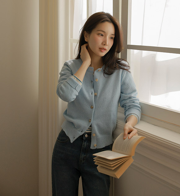 Pastel colored round cardigan