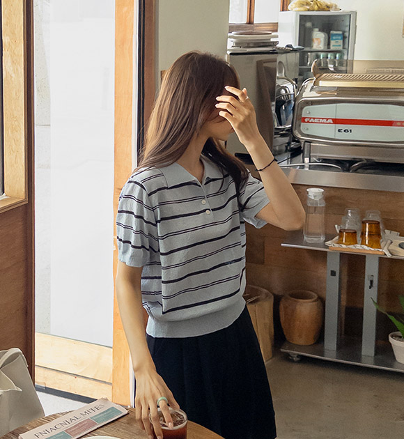 Summer Boucle Striped Half-Open Collared Knitwear